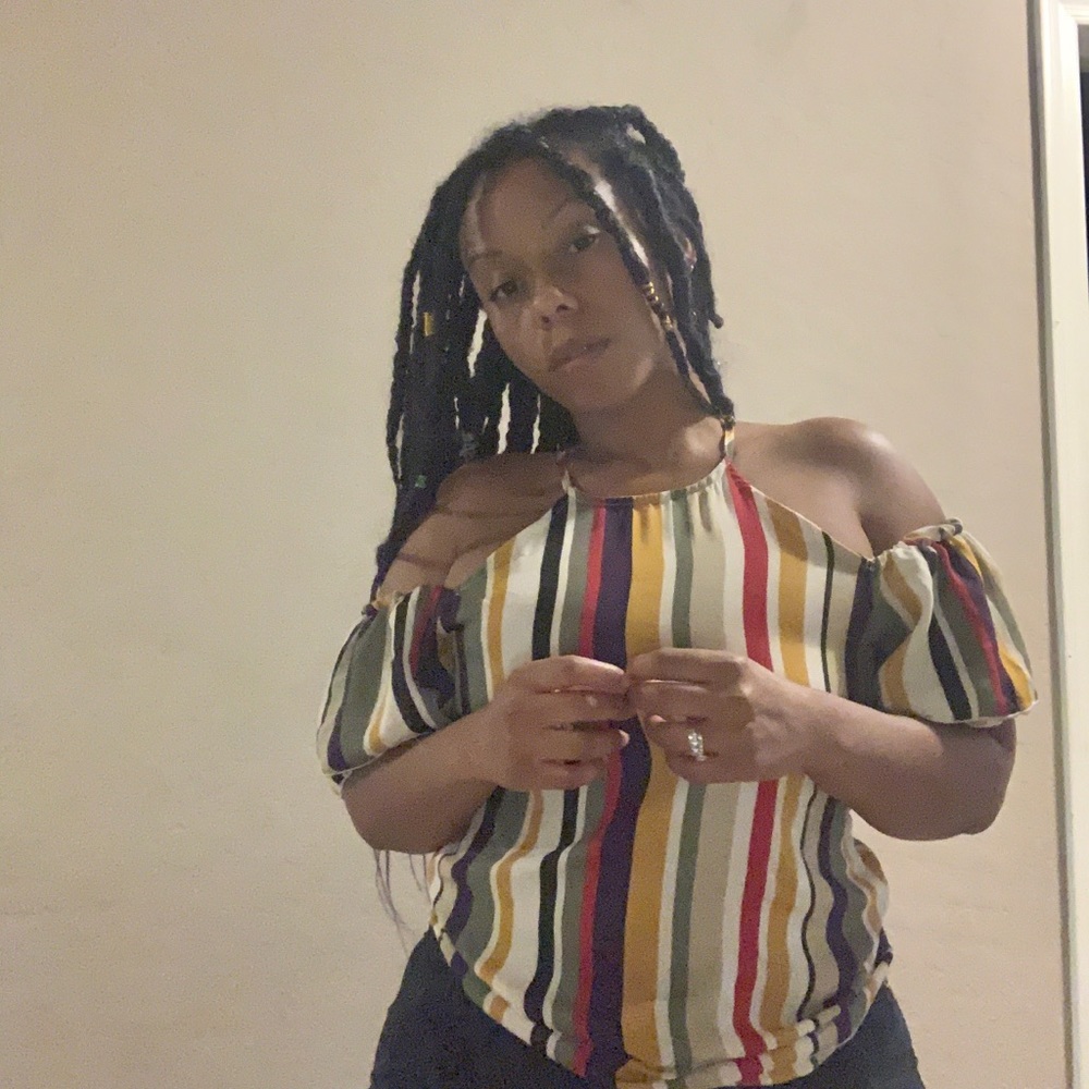 Multicolor cold shoulder blouse - Picture 4 of 7